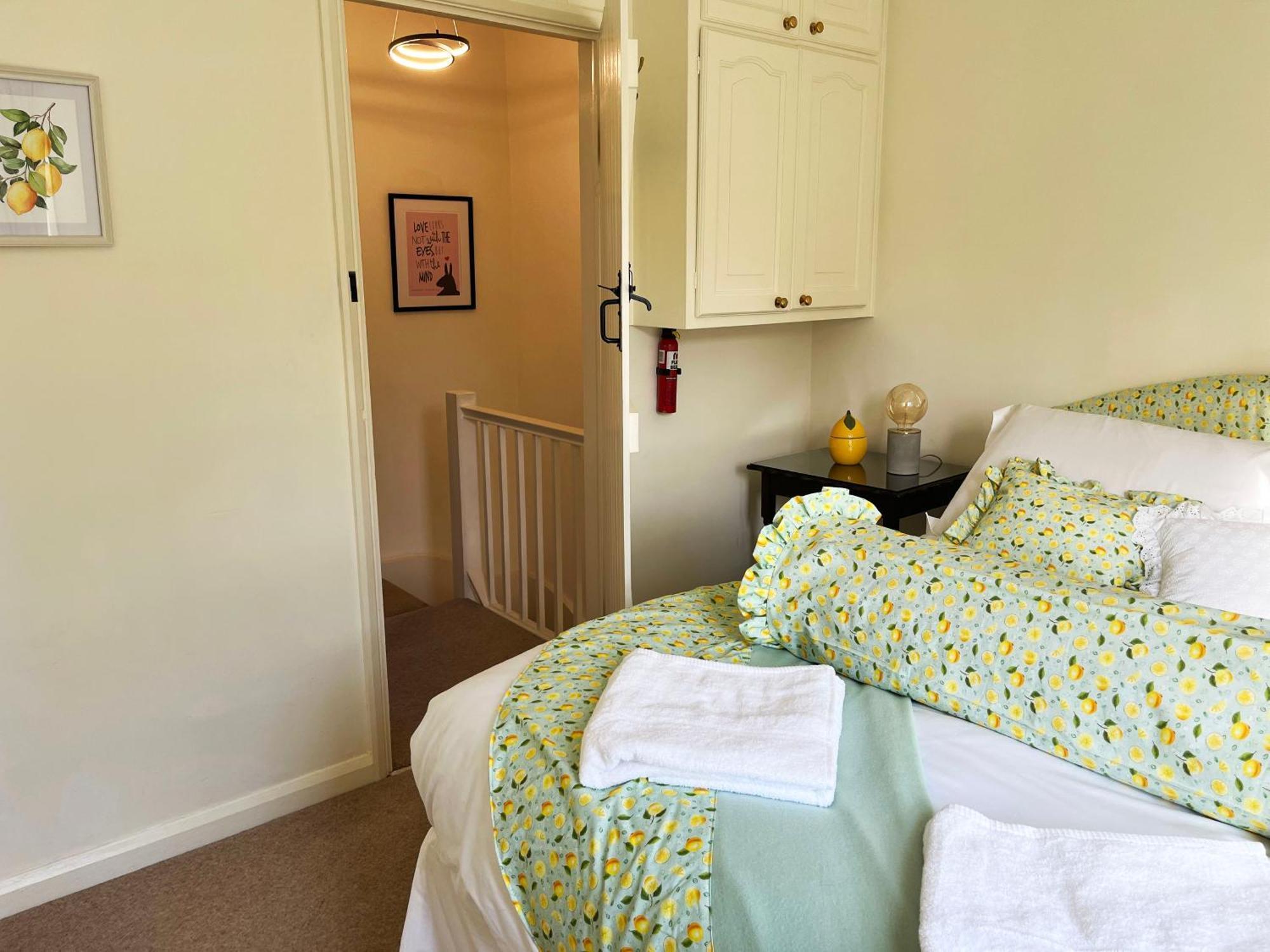 Traditional 2 Bedroom Cottage Stratford-upon-Avon Exterior photo